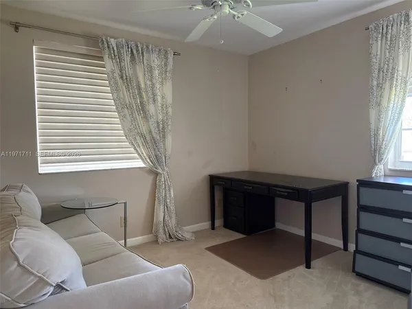 $2,600 | 402 Southwest 158th Terrace, Unit 201, Pembroke Pines, FL 33027