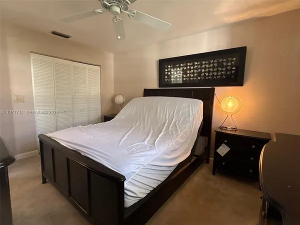 $2,600 | 402 Southwest 158th Terrace, Unit 201, Pembroke Pines, FL 33027