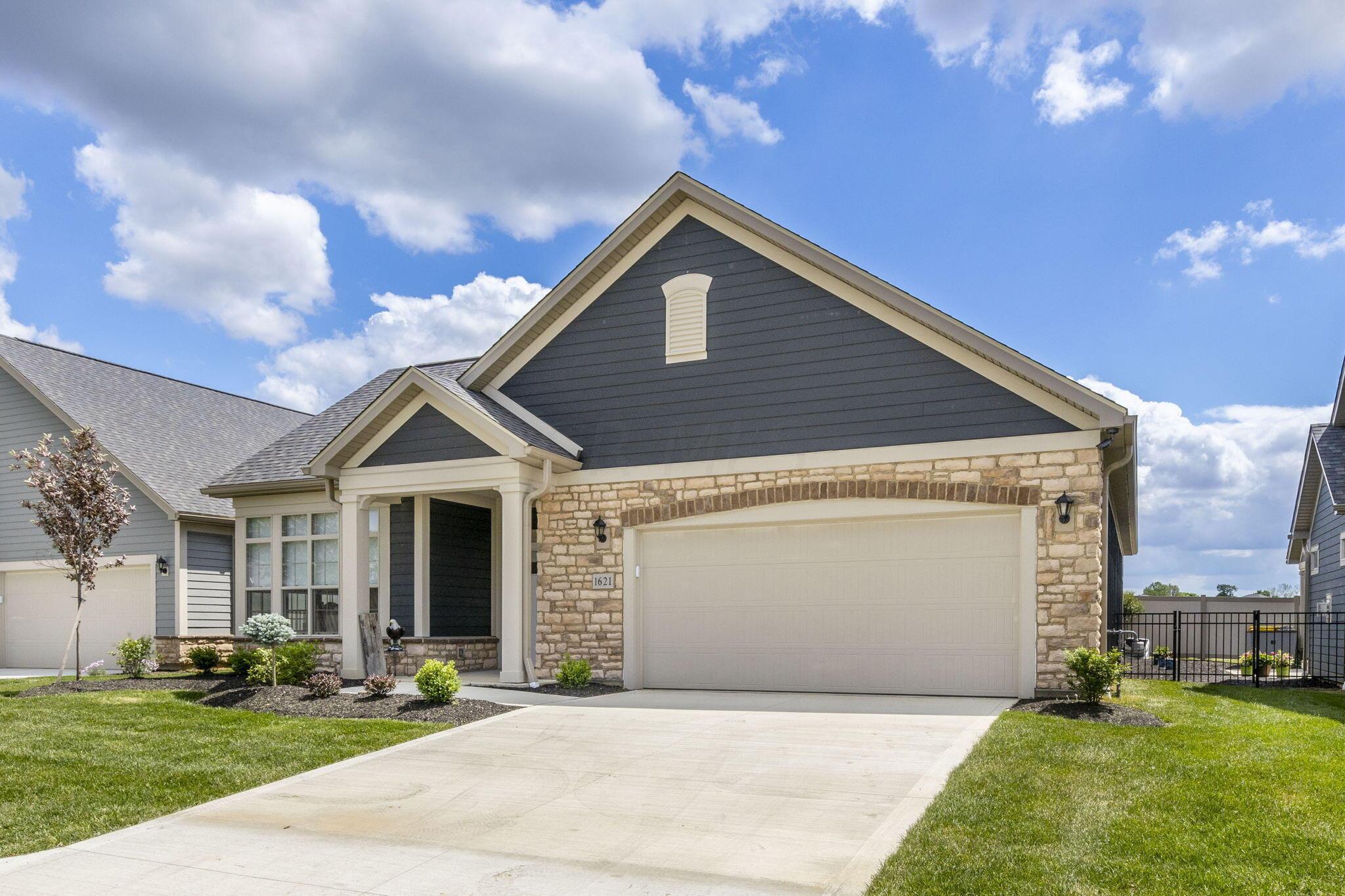1621 Waterside Drive Circleville, OH 43113 - Photo 2 of 37 Exterior Front