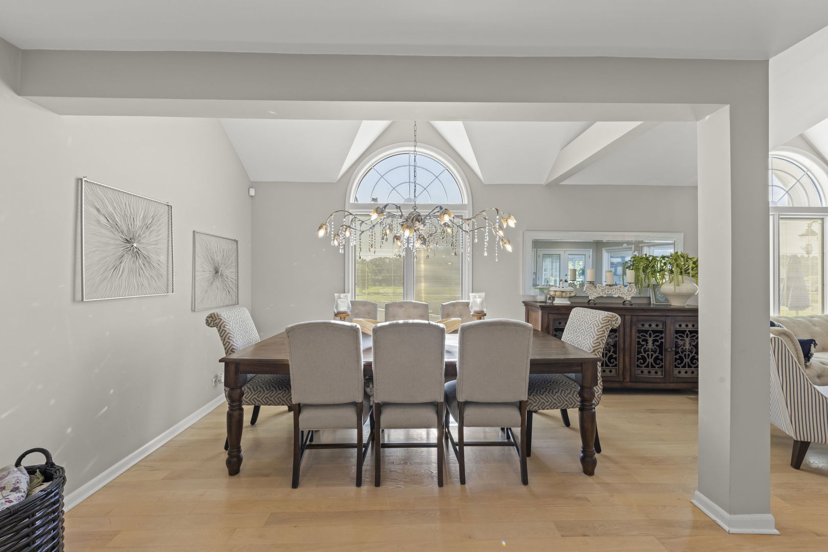 23W735 Hobson Road Naperville, IL 60540 - Photo 13 of 84 Gallery Image 13