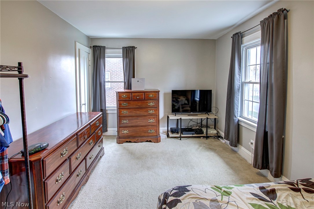 1040 Roanoke Road Cleveland Heights, OH 44121 - Photo 24 of 35