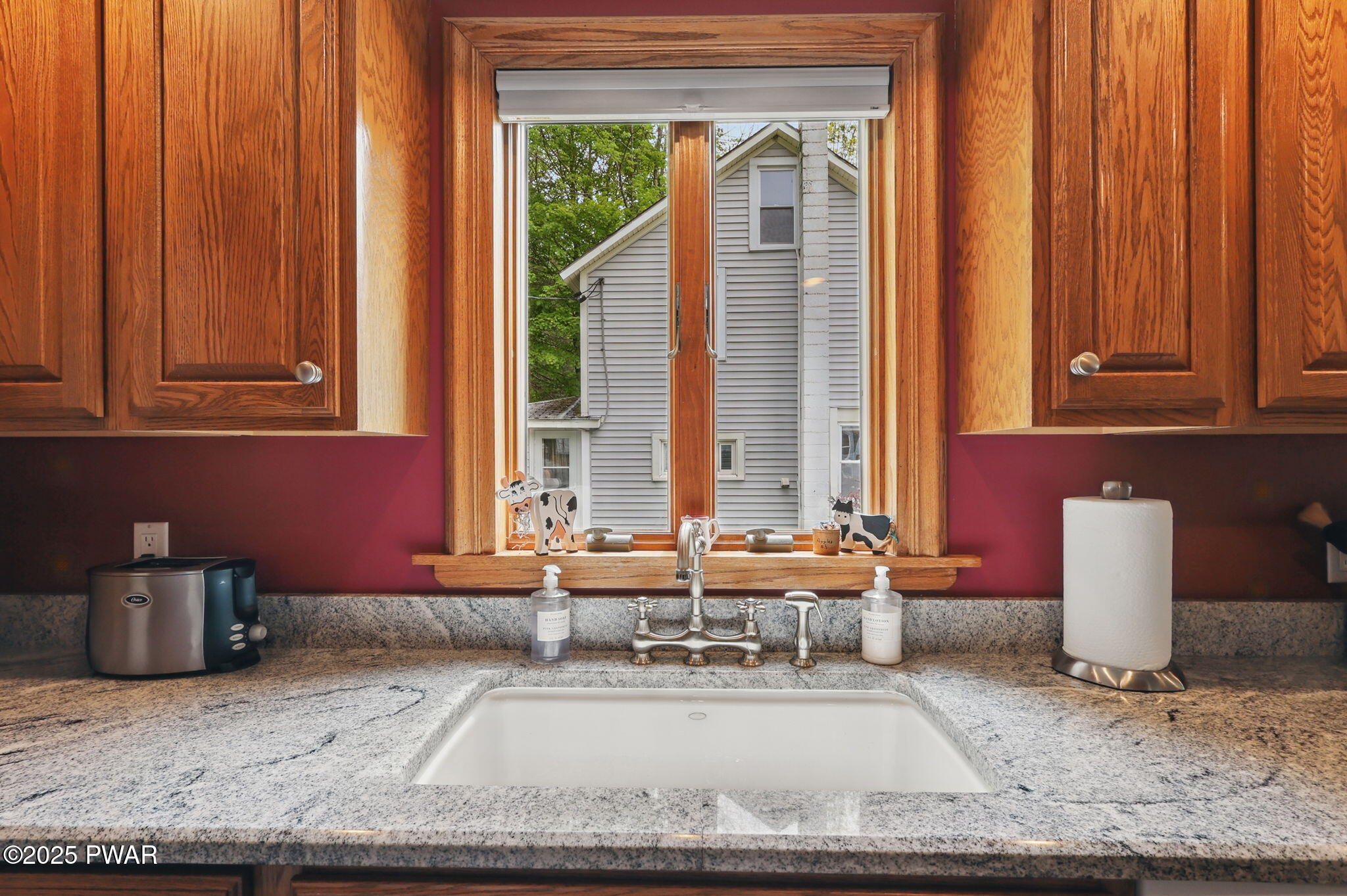 305 Como Road Lake Como, PA 18437 - Photo 9 of 55