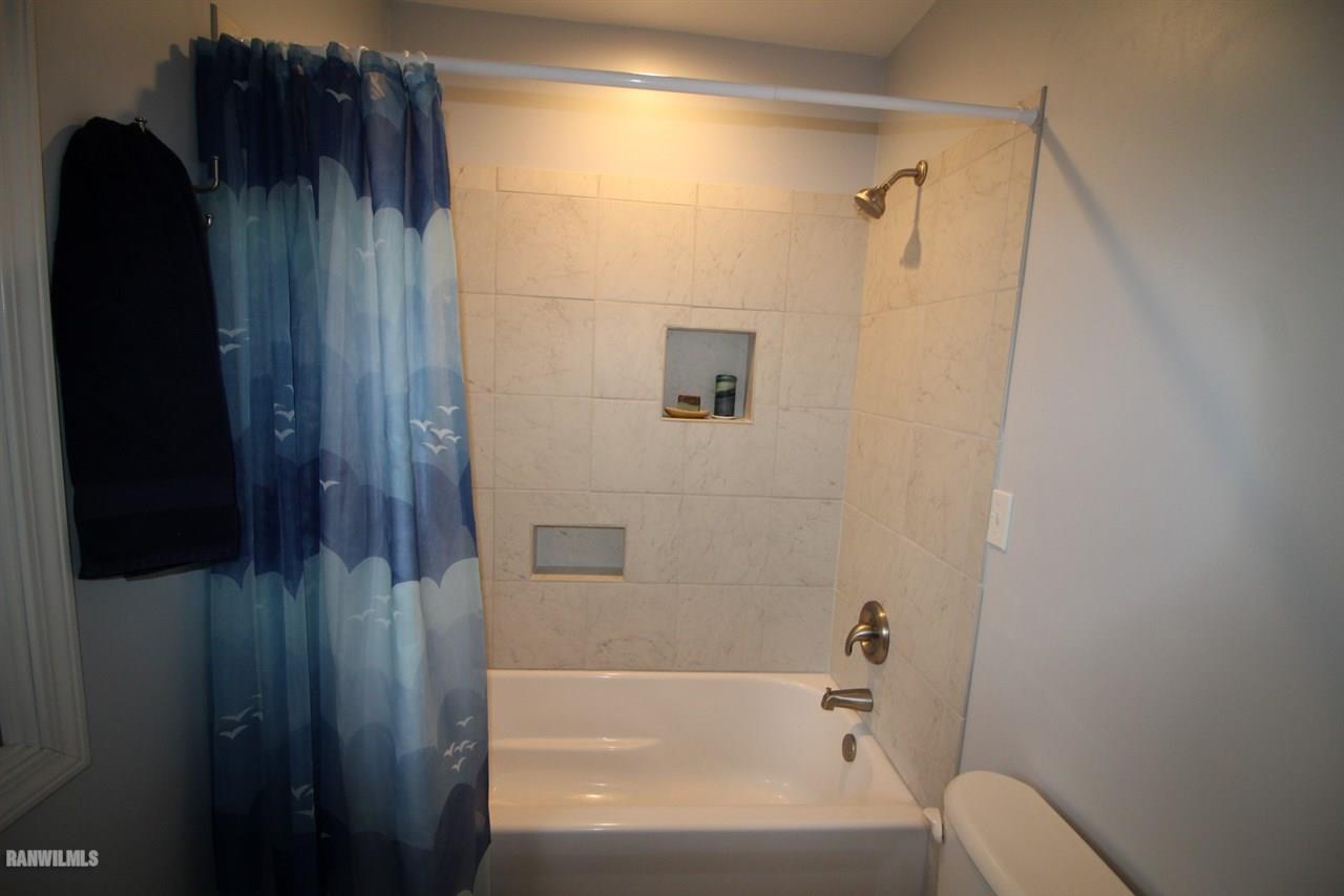 4 Sunbow Path Galena, IL 61036 - Photo 10 of 25 Gallery Image 10