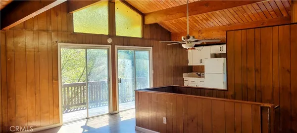 $2,200 | 389 Dorn Drive, Crestline, CA 92325