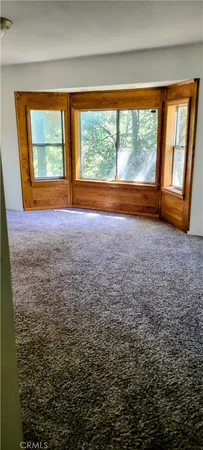 $2,200 | 389 Dorn Drive, Crestline, CA 92325