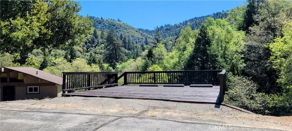 $2,200 | 389 Dorn Drive, Crestline, CA 92325