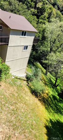 $2,200 | 389 Dorn Drive, Crestline, CA 92325