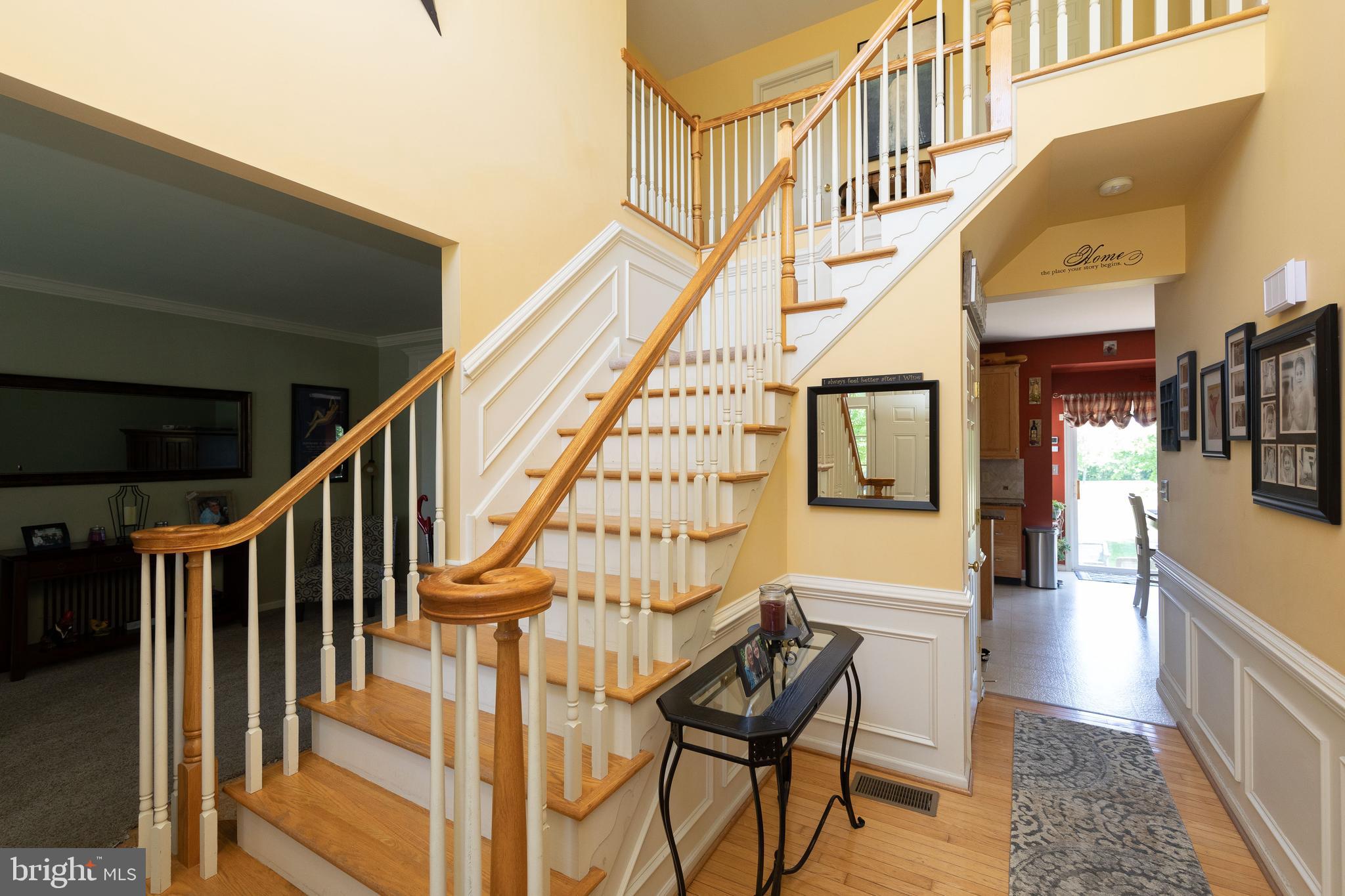 322 Pennington Way Perkasie, PA 18944 - Photo 3 of 32