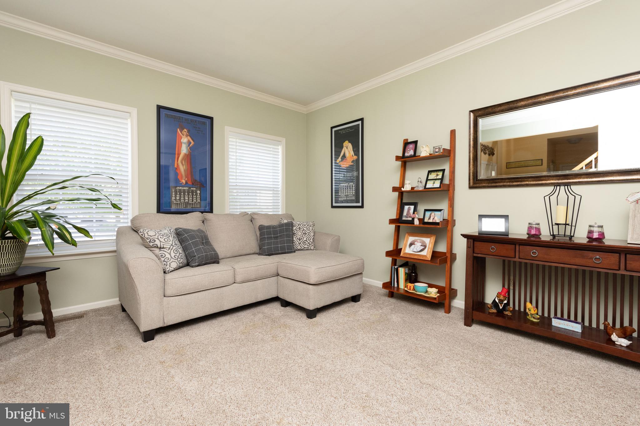 322 Pennington Way Perkasie, PA 18944 - Photo 5 of 32