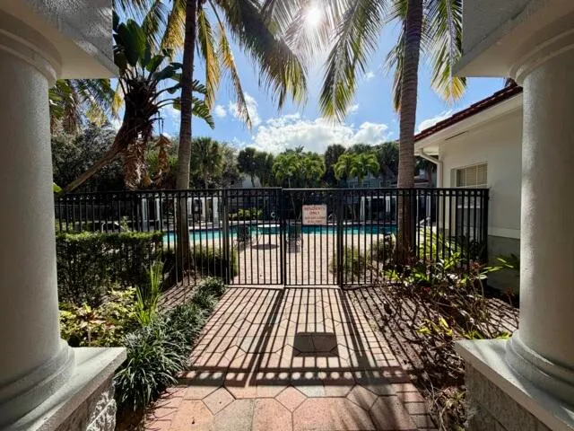 $2,100 | 5016 Lantana Road, Unit 1103, Lake Worth, FL 33463