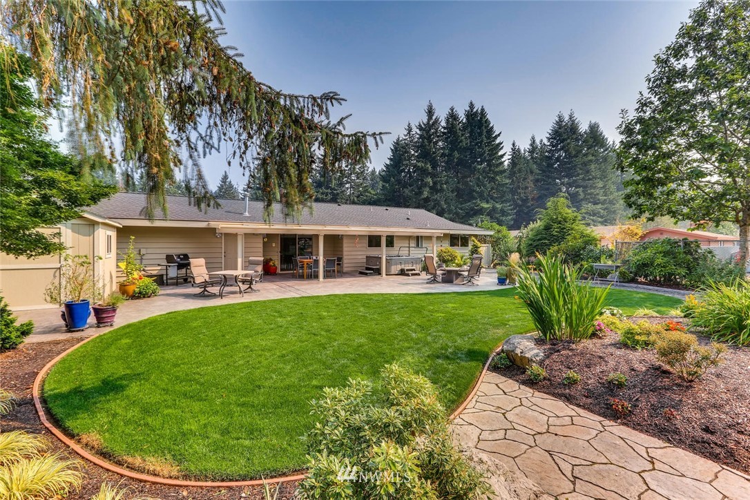 13837 Southeast 142nd Street Renton, WA 98059 - Photo 3 of 25