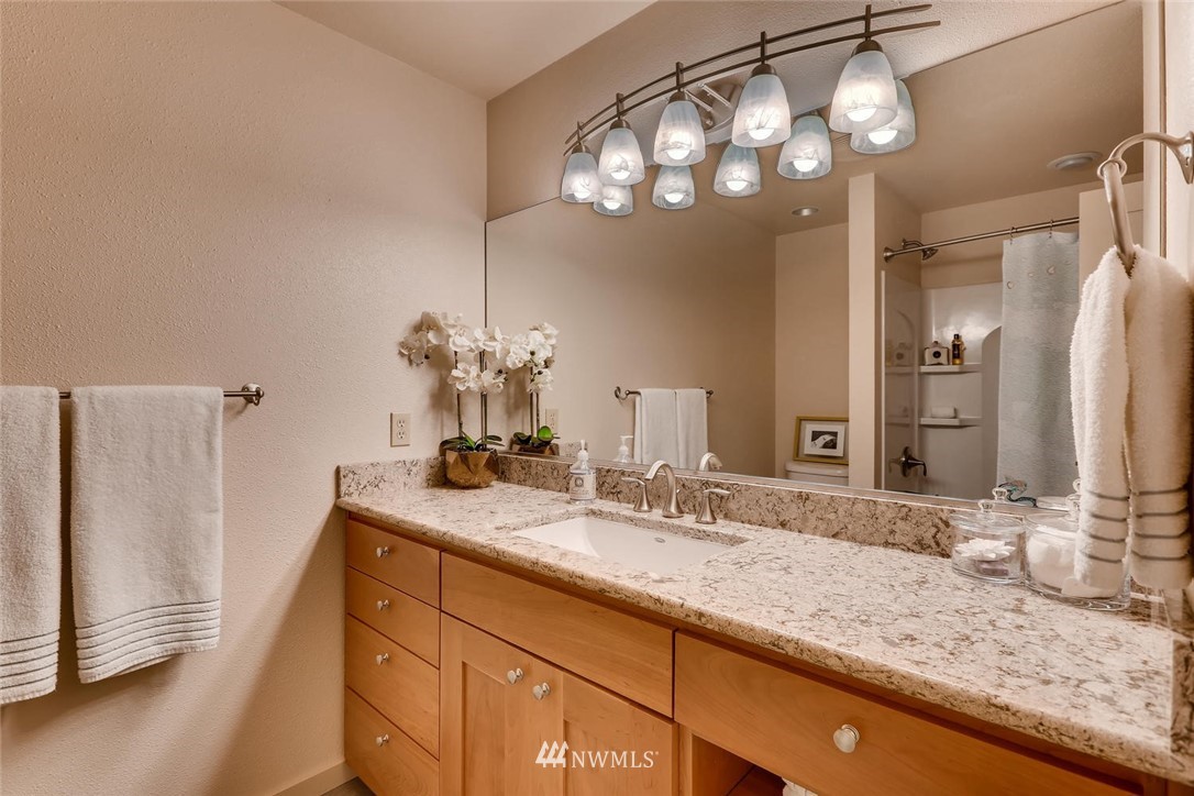 13837 Southeast 142nd Street Renton, WA 98059 - Photo 21 of 25