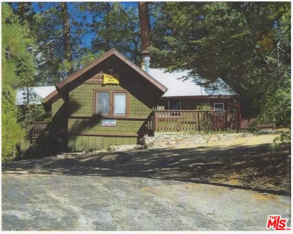 $2,195 | 809 Talmadge Road, Big Bear Lake, CA 92315
