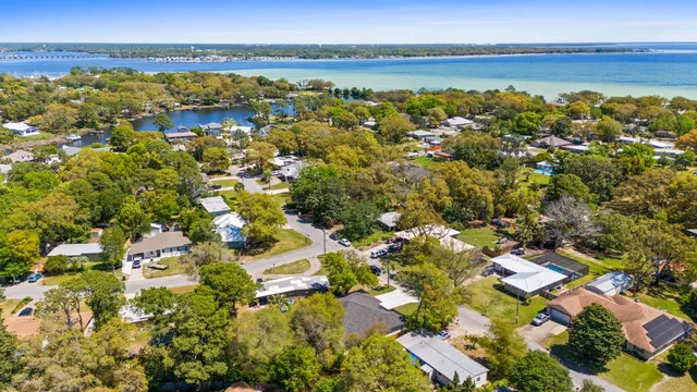 $749,900 | 85 Laurie Drive Northeast, Fort Walton Beach, FL 32548