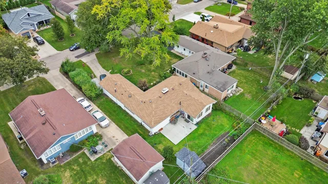 $425,000 | 9628 Keystone Avenue, Skokie, IL 60076