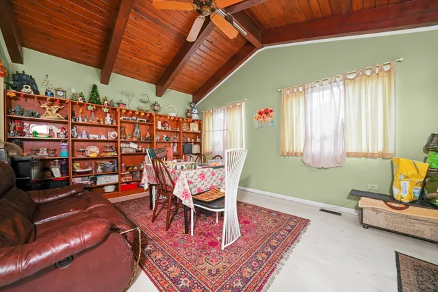 $425,000 | 9628 Keystone Avenue, Skokie, IL 60076