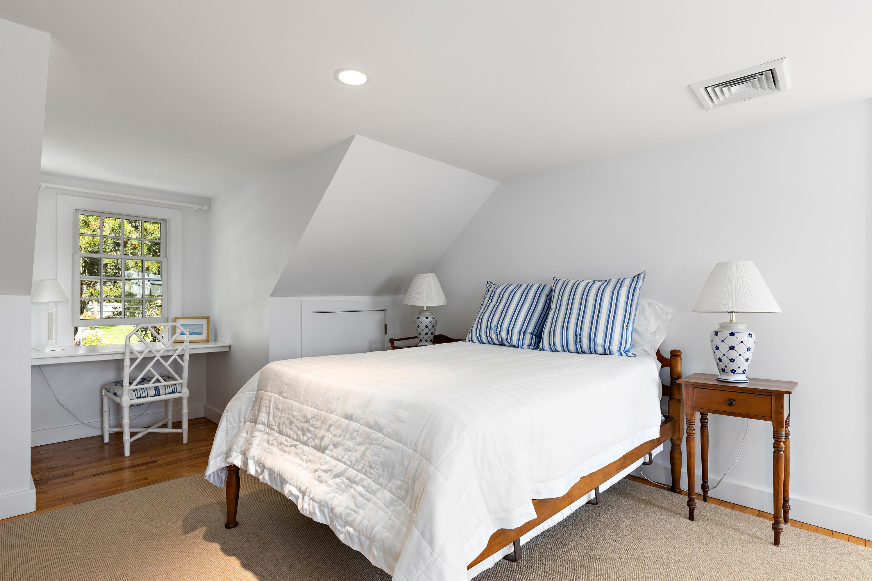 32 Pine Grove Road Chatham, MA 02633 - Photo 22 of 40 32PinLR-32