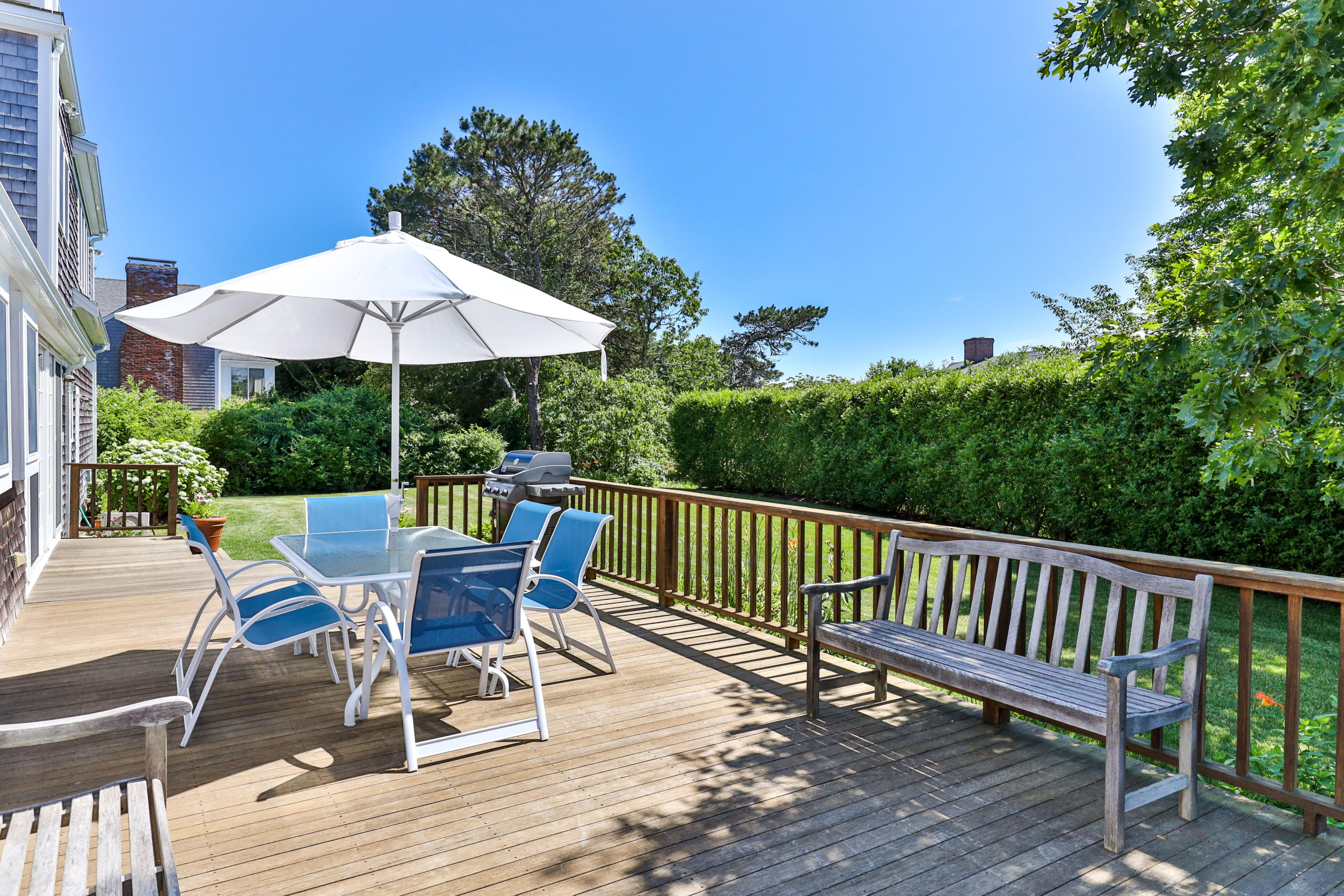 32 Pine Grove Road Chatham, MA 02633 - Photo 37 of 40 32PinLR-50