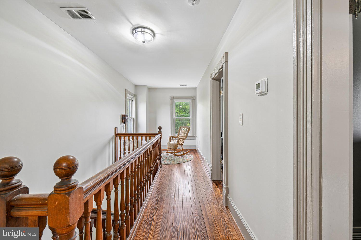 17401 Milltown Landing Road Brandywine, MD 20613 - Photo 20 of 96 a view of entryway with wooden floor