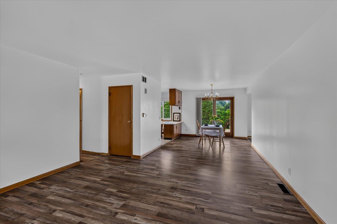 33 Belmont Road Madison, WI 53714 - Photo 18 of 40