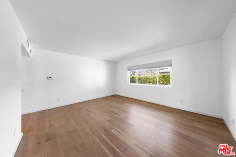 $1,295,000 | 9413 La Reina Place, Tujunga, CA 91042