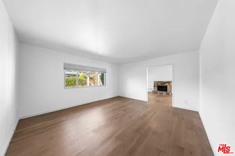 $1,295,000 | 9413 La Reina Place, Tujunga, CA 91042