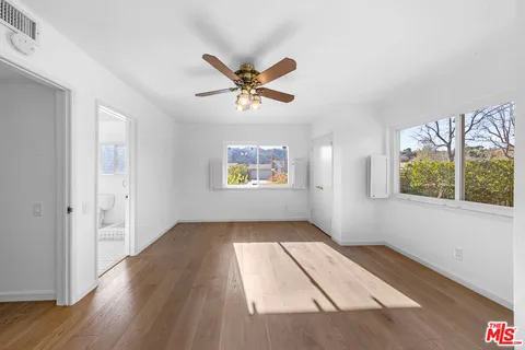 $1,295,000 | 9413 La Reina Place, Tujunga, CA 91042