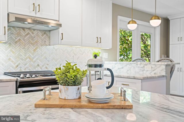 $1,139,000 | 4628 River Road, Bethesda, MD 20816