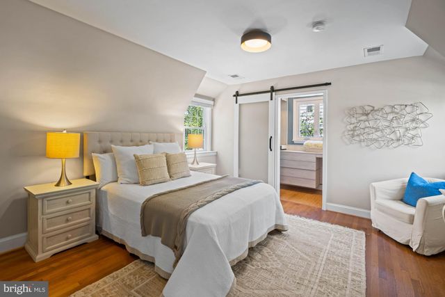 $1,139,000 | 4628 River Road, Bethesda, MD 20816