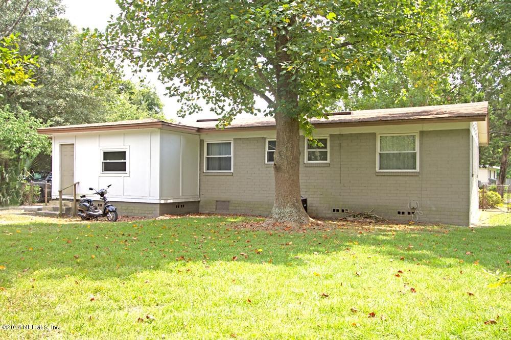 6833 E Road Jacksonville, FL 32216 - Photo 3 of 17 EastRoadBack2