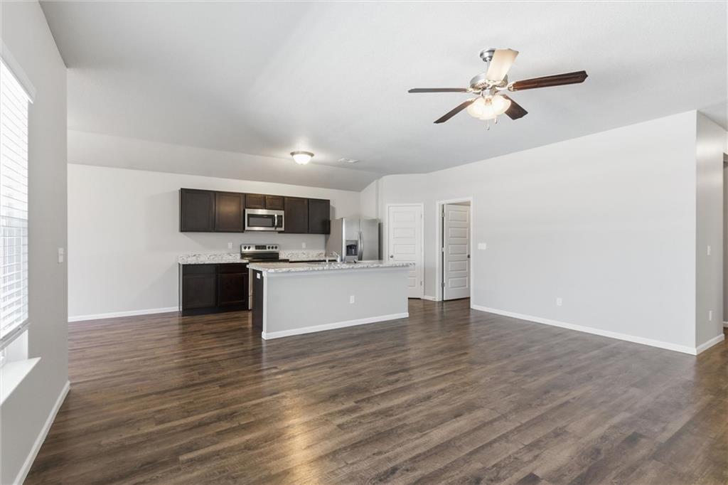 21844 Franklin Spring Hill, KS 66083 - Photo 6 of 30