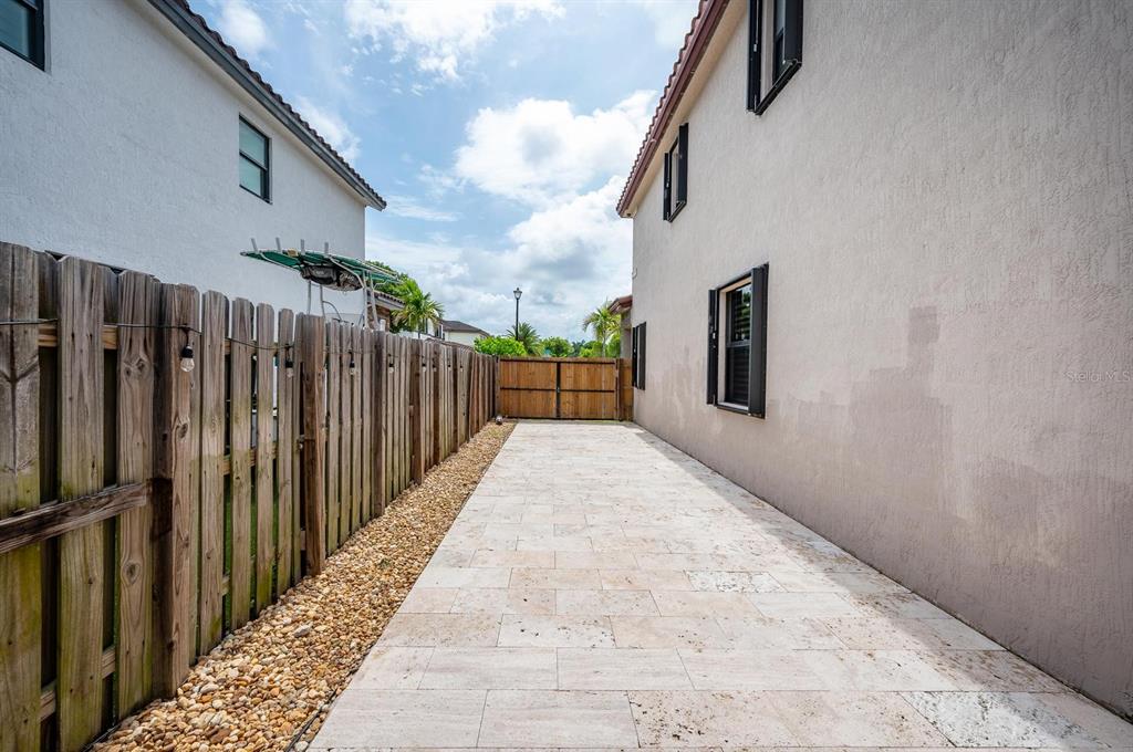 25006 Southwest 118th Avenue Homestead, FL 33032 - Photo 42 of 46