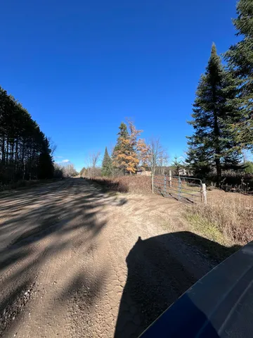 $165,000 | 9 South 9 Mile Road, Falmouth, MI 49632