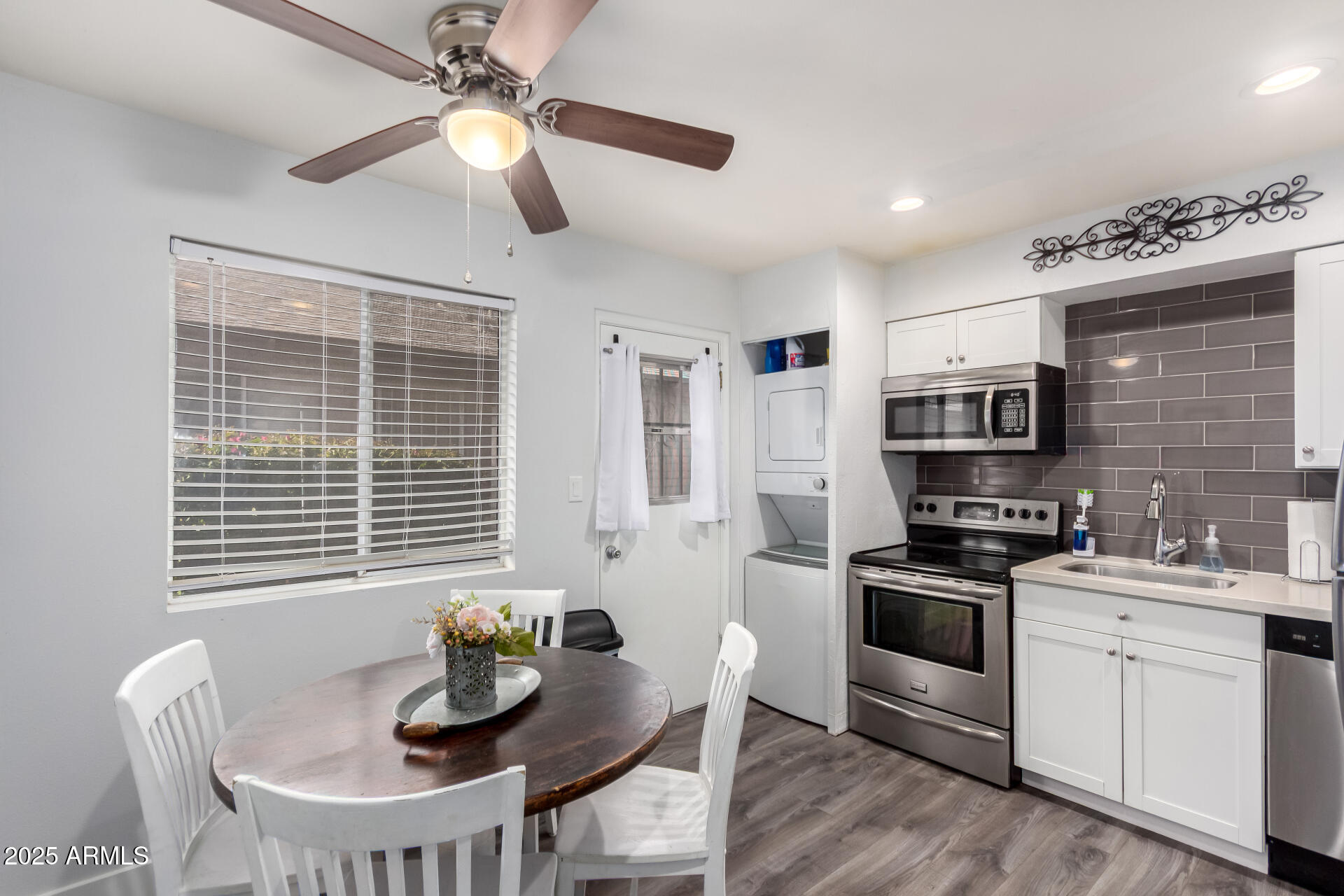3031 South Rural Road, Unit 9 Tempe, AZ 85282 - Photo 5 of 27 11 - Rural