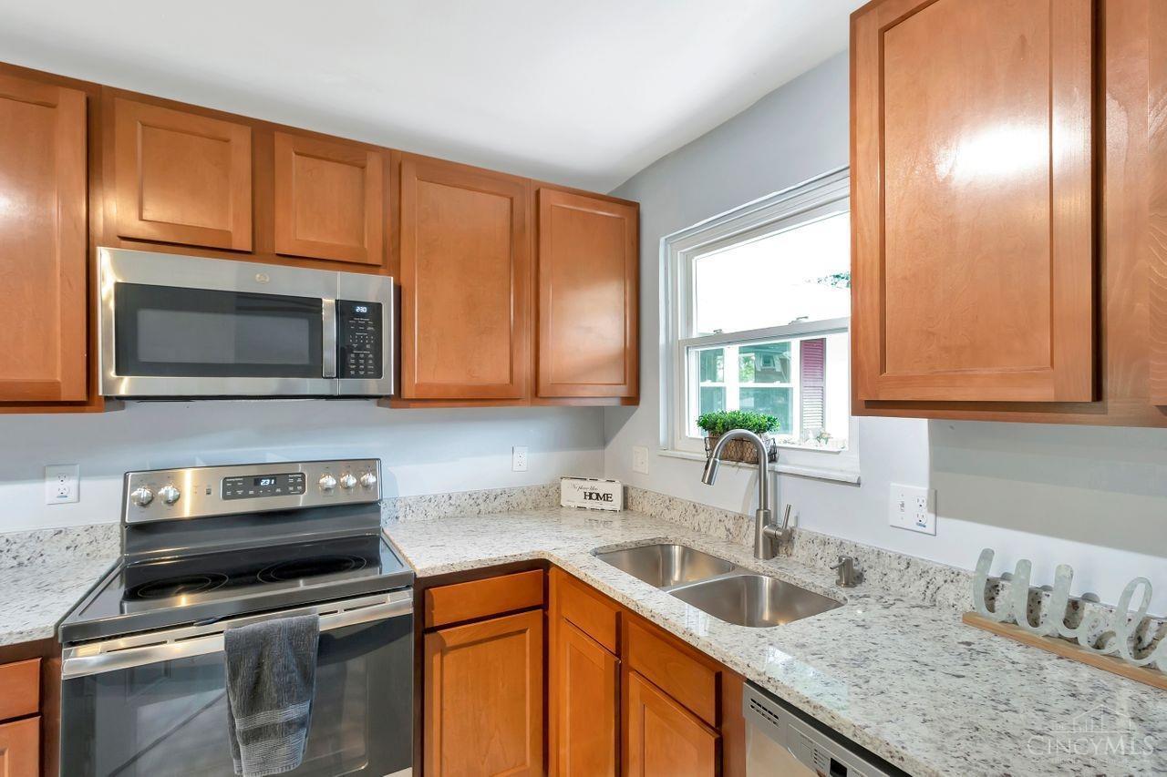 11785 Hanover Road Forest Park, OH 45240 - Photo 10 of 41