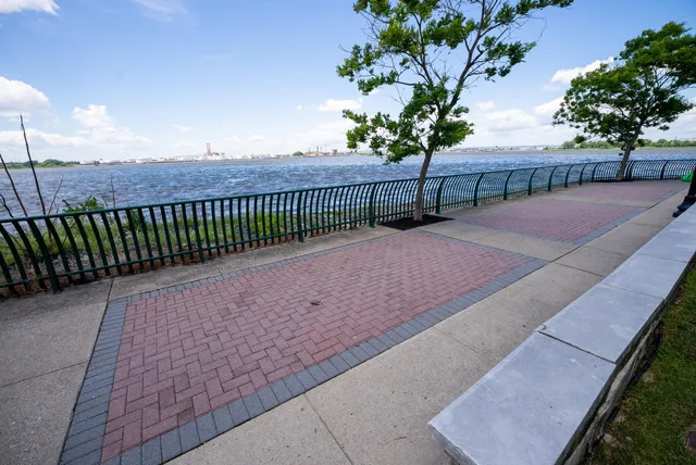 $3,400 | 88 Lyon Court, Jersey City, NJ 07305