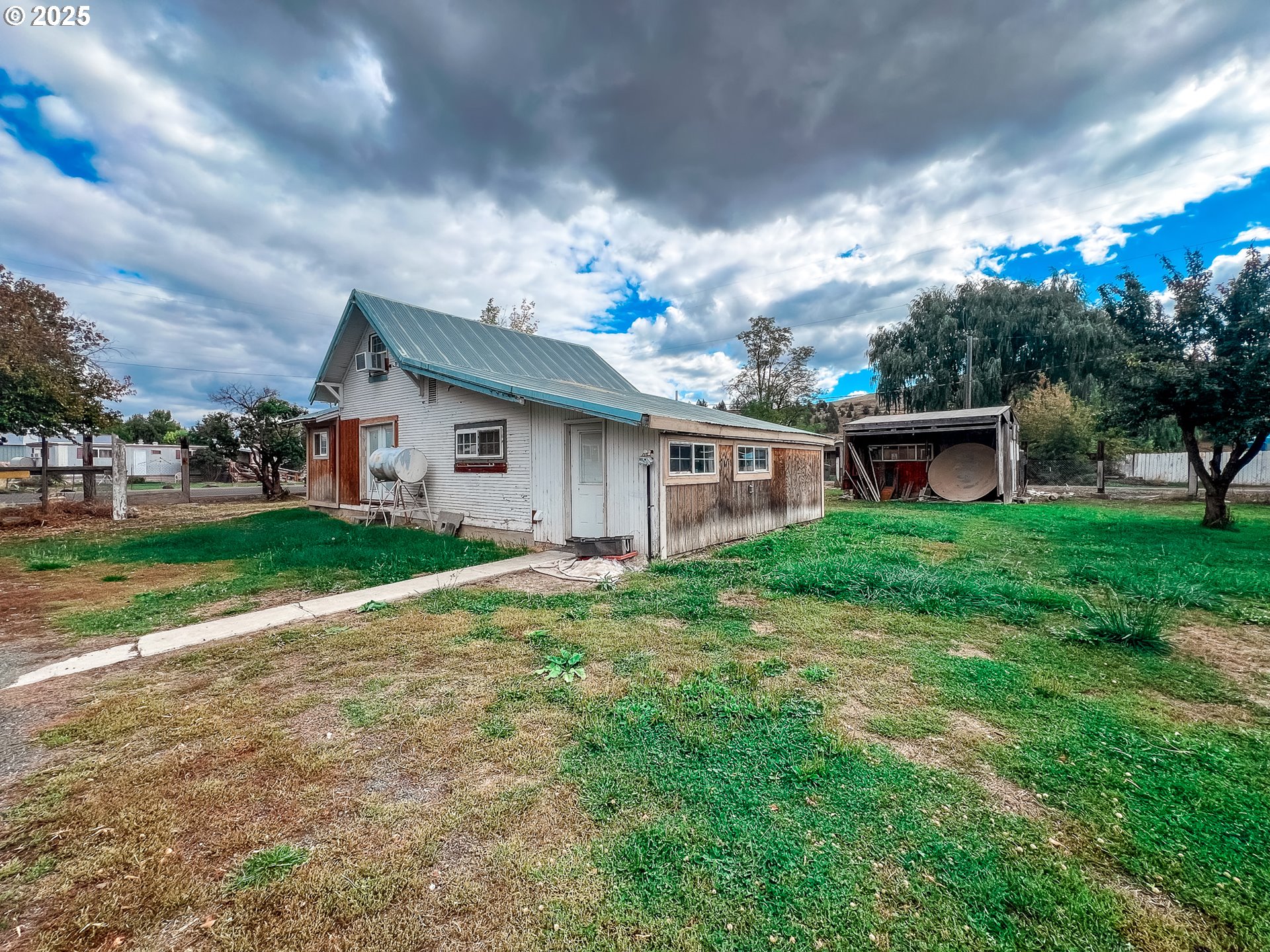 809 Ingle Street Mount Vernon, OR 97865 - Photo 32 of 34