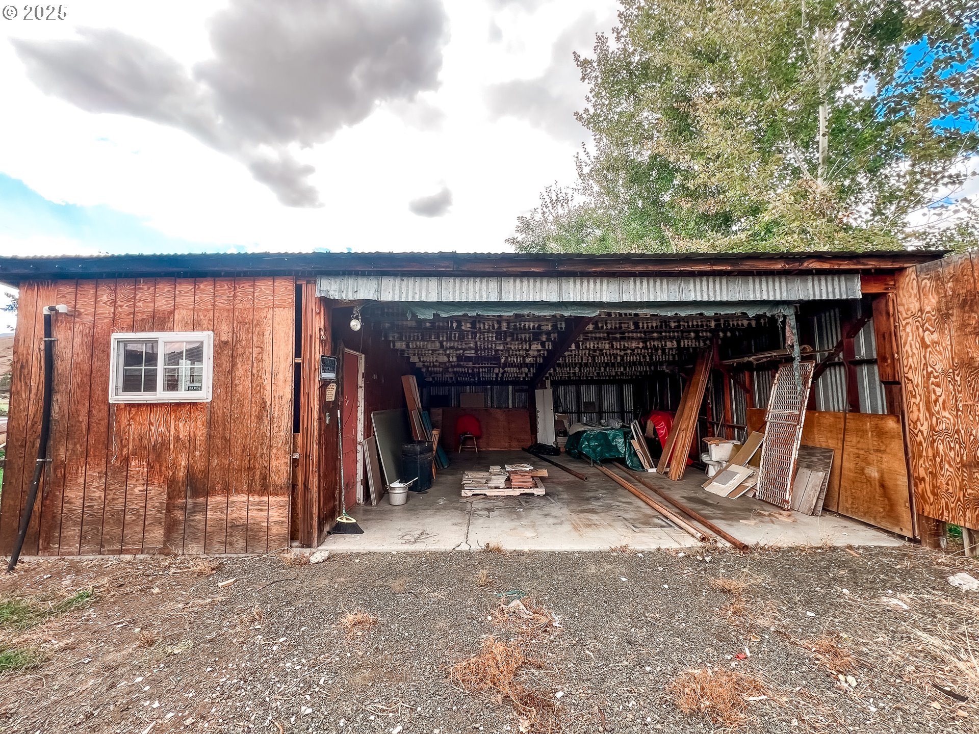 809 Ingle Street Mount Vernon, OR 97865 - Photo 4 of 34