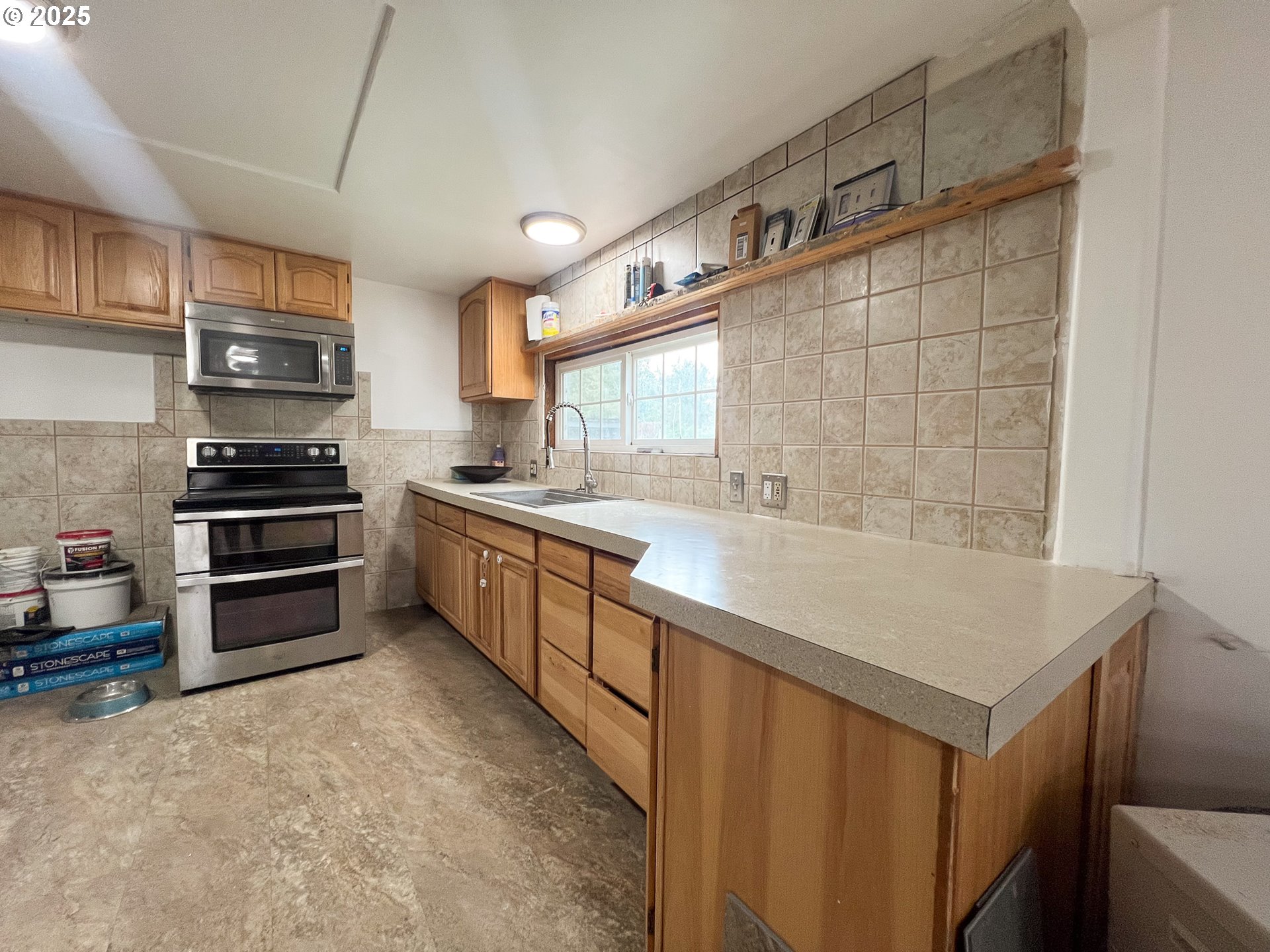 809 Ingle Street Mount Vernon, OR 97865 - Photo 9 of 34