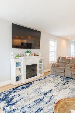 $325,000 | 115 Marjorie Lane, Unit 3, Middleburgh, NY 12122