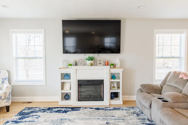 $325,000 | 115 Marjorie Lane, Unit 3, Middleburgh, NY 12122