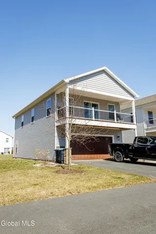 $325,000 | 115 Marjorie Lane, Unit 3, Middleburgh, NY 12122