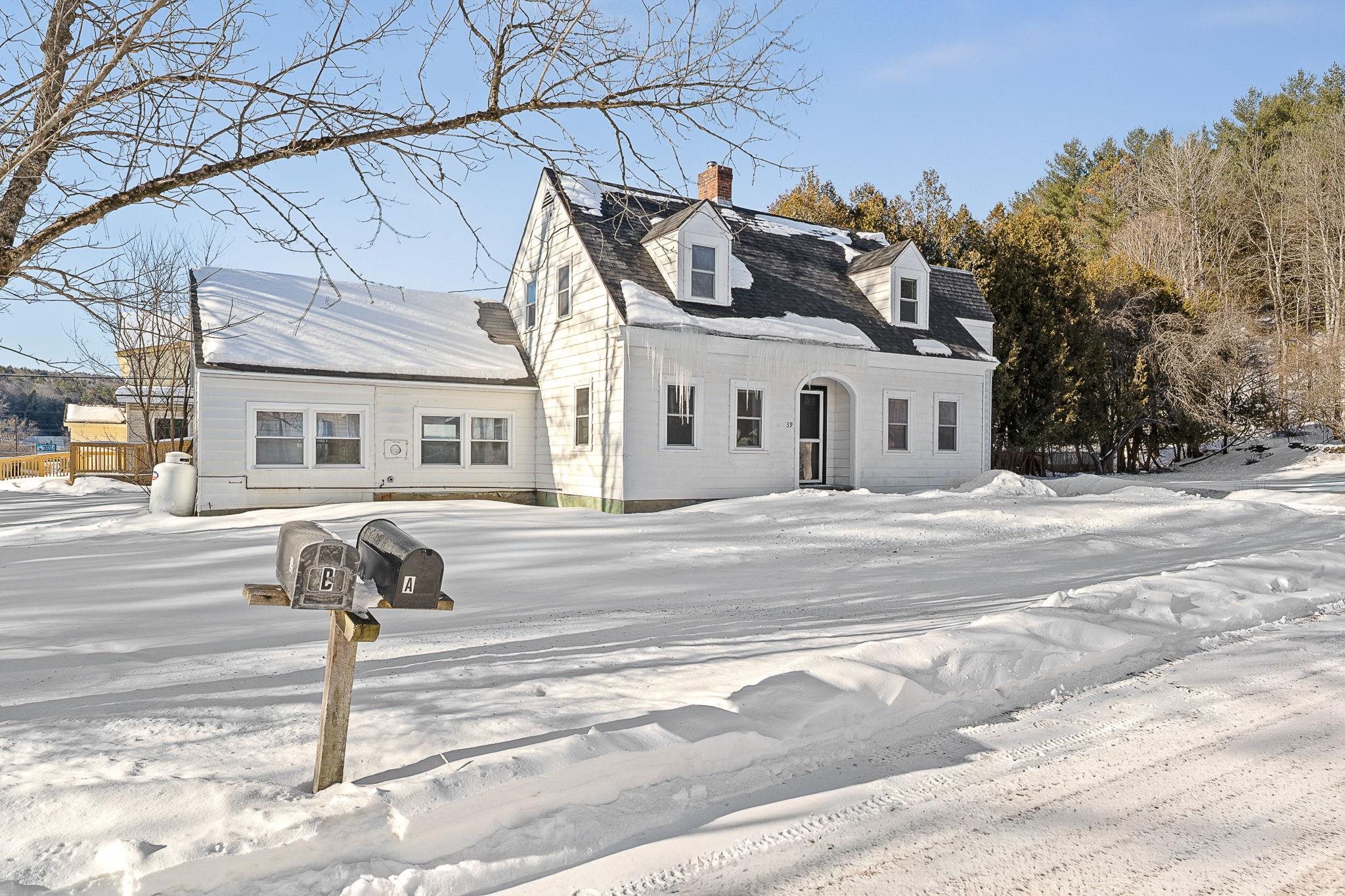 39 Evergreen Drive Berlin, VT 05641 - Photo 2 of 37