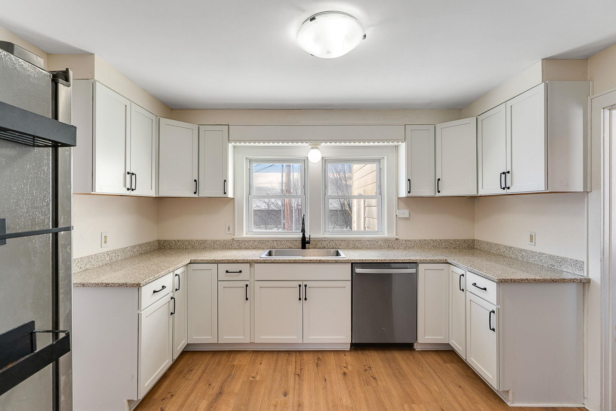 39 Evergreen Drive Berlin, VT 05641 - Photo 9 of 37