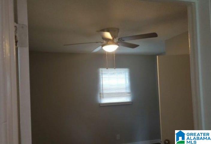 3729 Maple Avenue Southwest Birmingham, AL 35221 - Photo 7 of 13