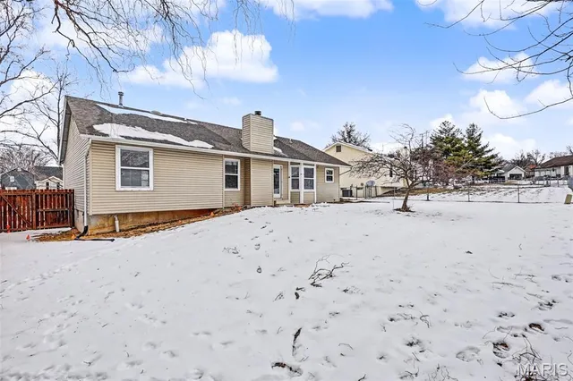 $299,900 | 1326 Pegasus Trail, St. Peters, MO 63376