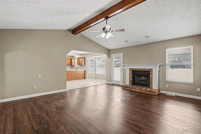 $299,900 | 1326 Pegasus Trail, St. Peters, MO 63376