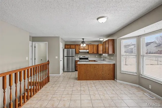 $299,900 | 1326 Pegasus Trail, St. Peters, MO 63376