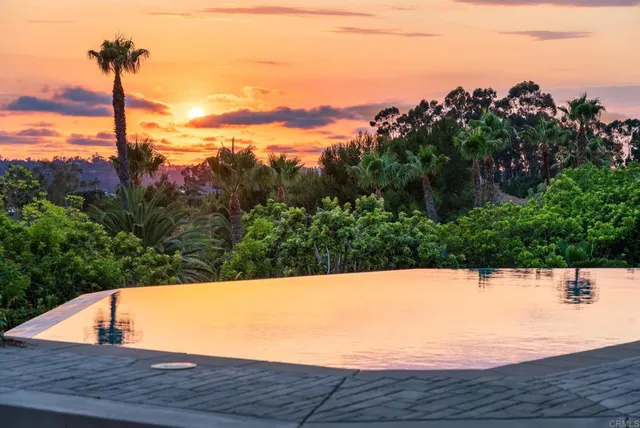 $9,495,000 | 6868 Spyglass Lane, Rancho Santa Fe, CA 92067