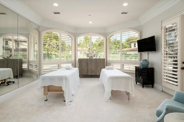 $9,495,000 | 6868 Spyglass Lane, Rancho Santa Fe, CA 92067